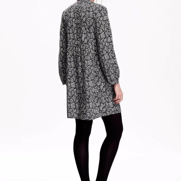 Old Navy Leaf Split Neck Long Sleeve Shirt Dress Gray & White, EUC -Size XS - Picture 10 of 10